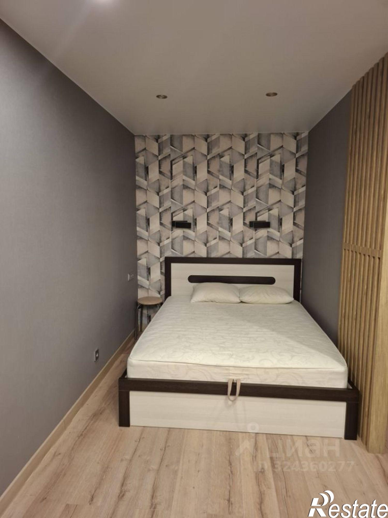 Сдать квартиру за 30 000 рублей на ул Писателя Лаврентия Таллерова, 14