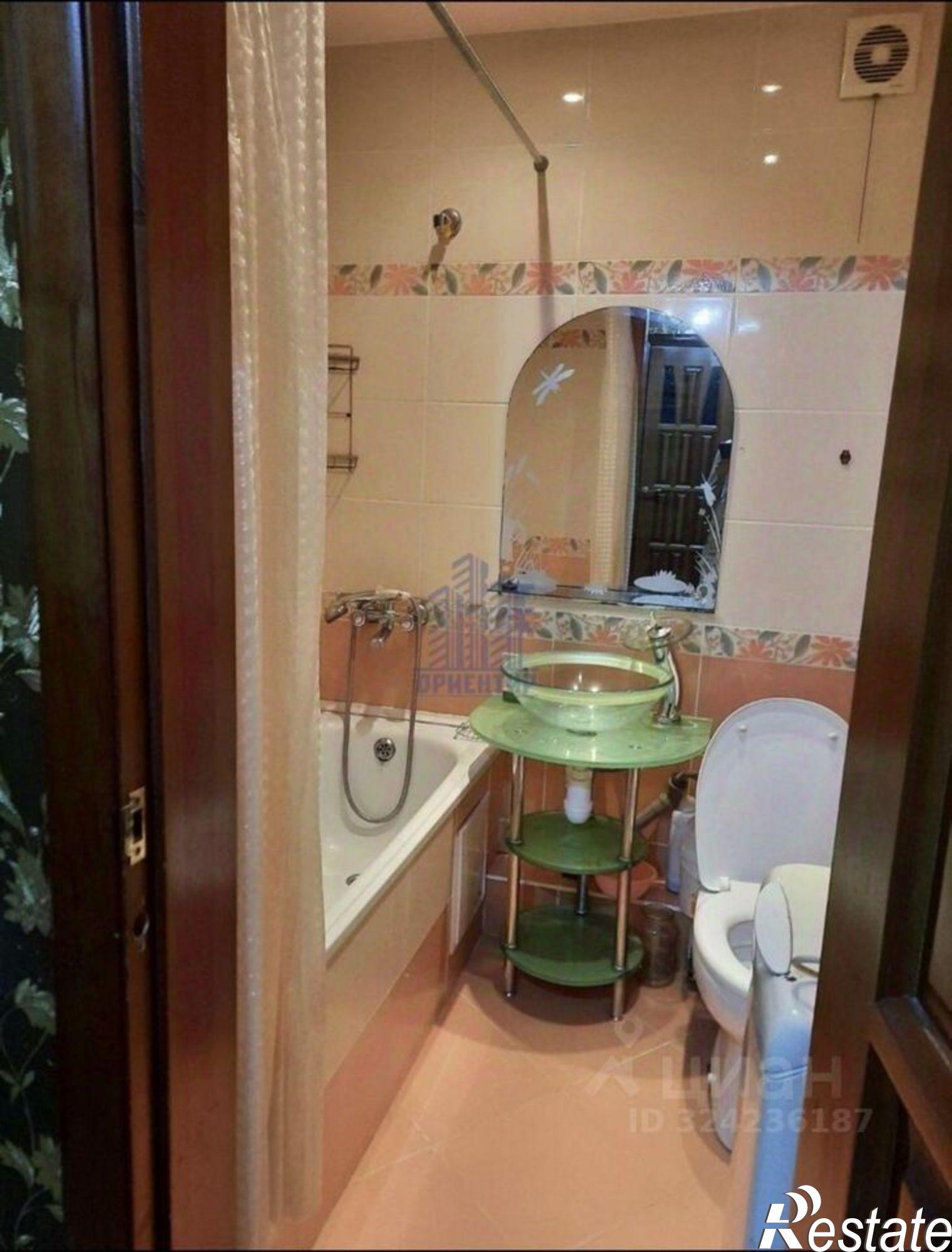 Купить квартиру за 5 800 000 рублей на улица Строителей, 9