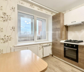 2-комн, 56кв м, этаж 8/10 пр-кт Максима Горького, 15