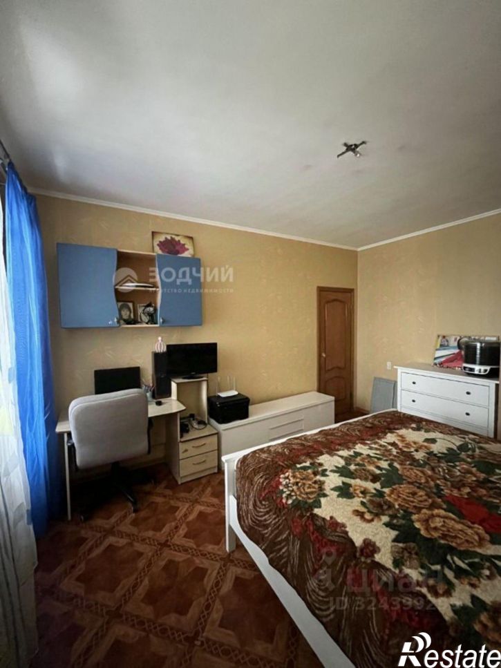 2-комн квартира ул Спиридона Михайлова, 1,  д. 1