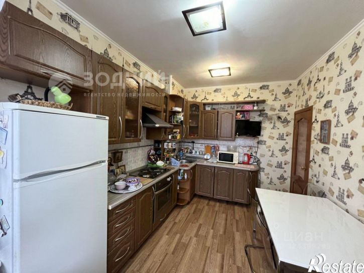 2-комн квартира ул Спиридона Михайлова, 1,  д. 1