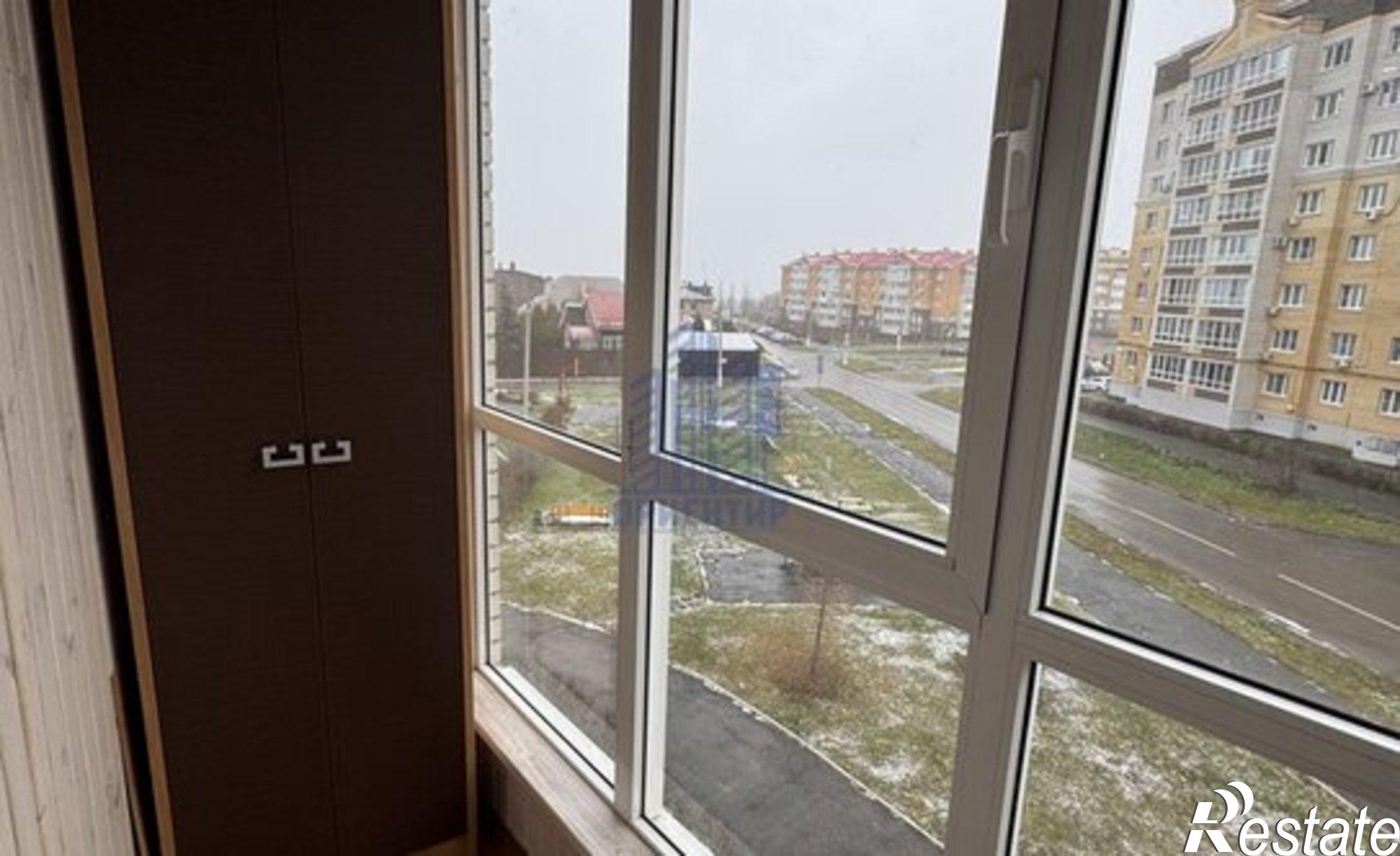 Купить квартиру за 9 380 000 рублей на улица Петра Ермолаева, 4