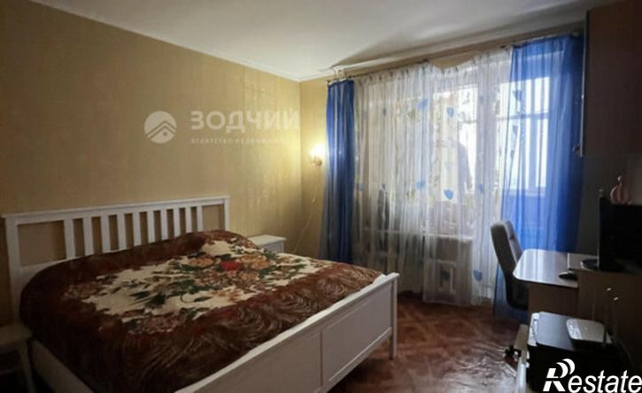 2-комн квартира улица Спиридона Михайлова, 1,  д. 1