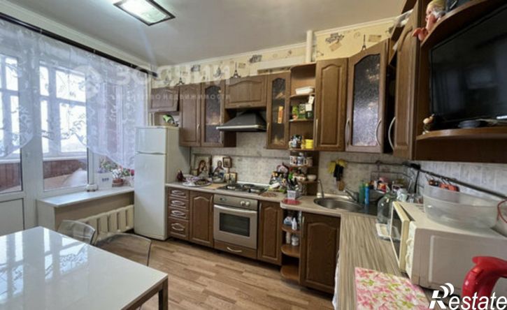 2-комн квартира улица Спиридона Михайлова, 1,  д. 1