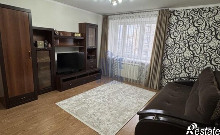 1-комн квартира улица Петра Ермолаева, 4,  д. 4