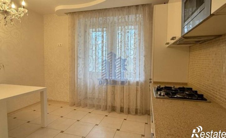 3-комн квартира Приволжский б-р, 1,  д. 1