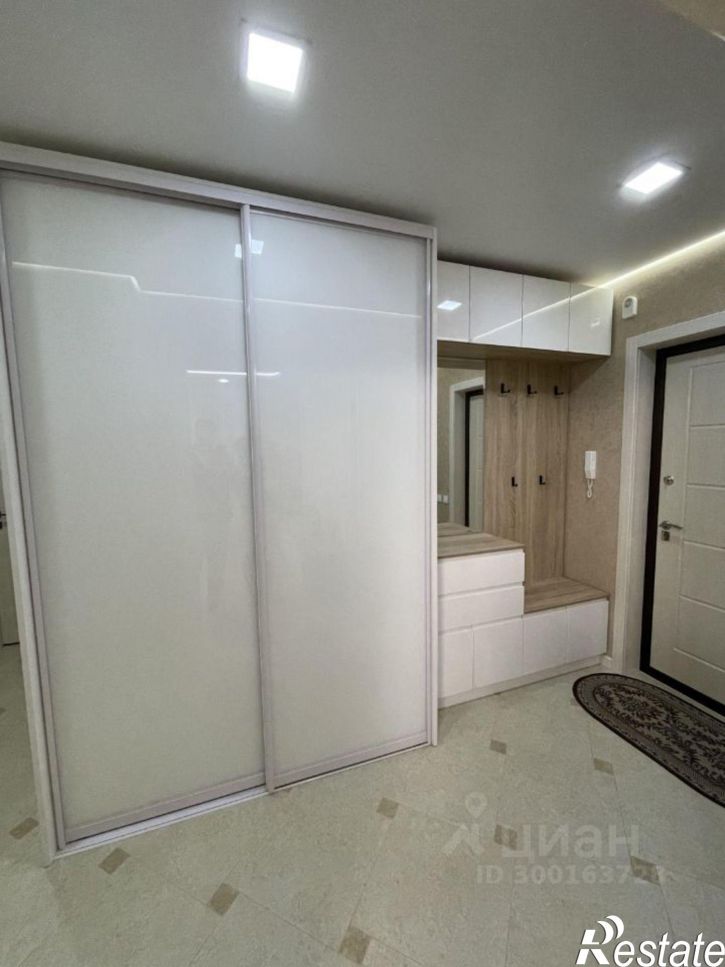 2-комн квартира Радужная улица, 1 к1,  д. 1 к1