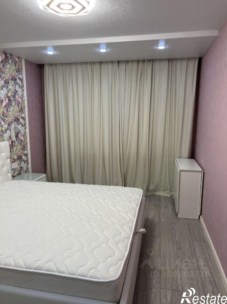 2-комн квартира Радужная улица, 1 к1,  д. 1 к1