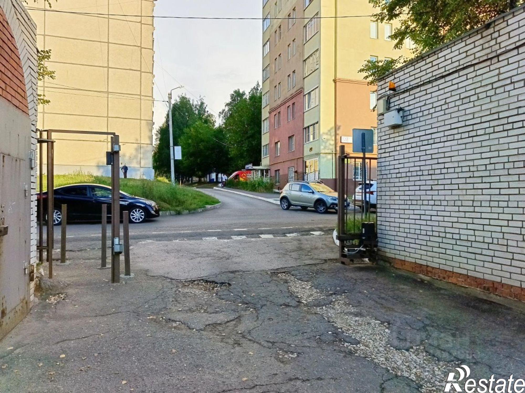 Купить гараж, место в паркинге за 1 493 530 рублей на ул Гагарина Ю., 30А