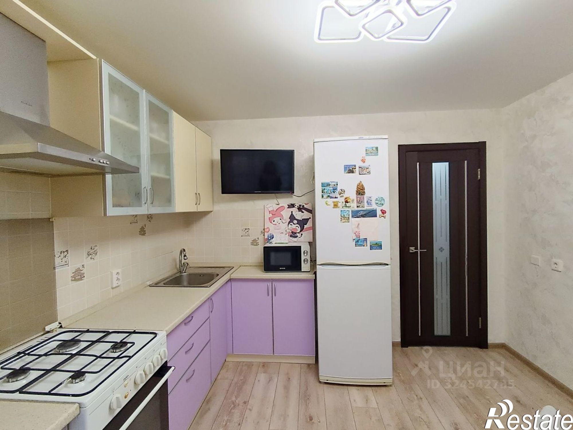 Купить квартиру за 6 000 000 рублей на Новогородская улица, 24