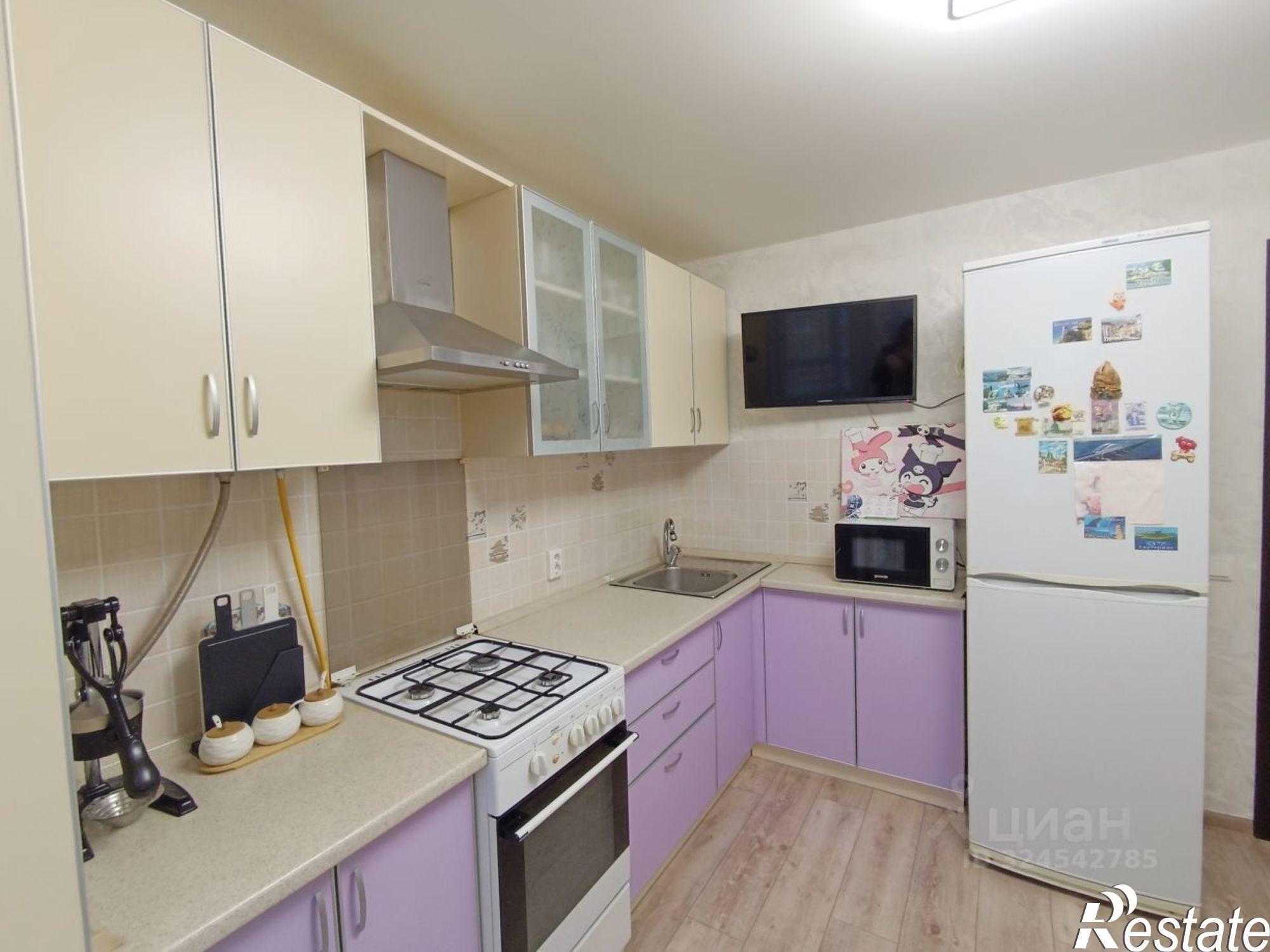 Купить квартиру за 6 000 000 рублей на Новогородская улица, 24