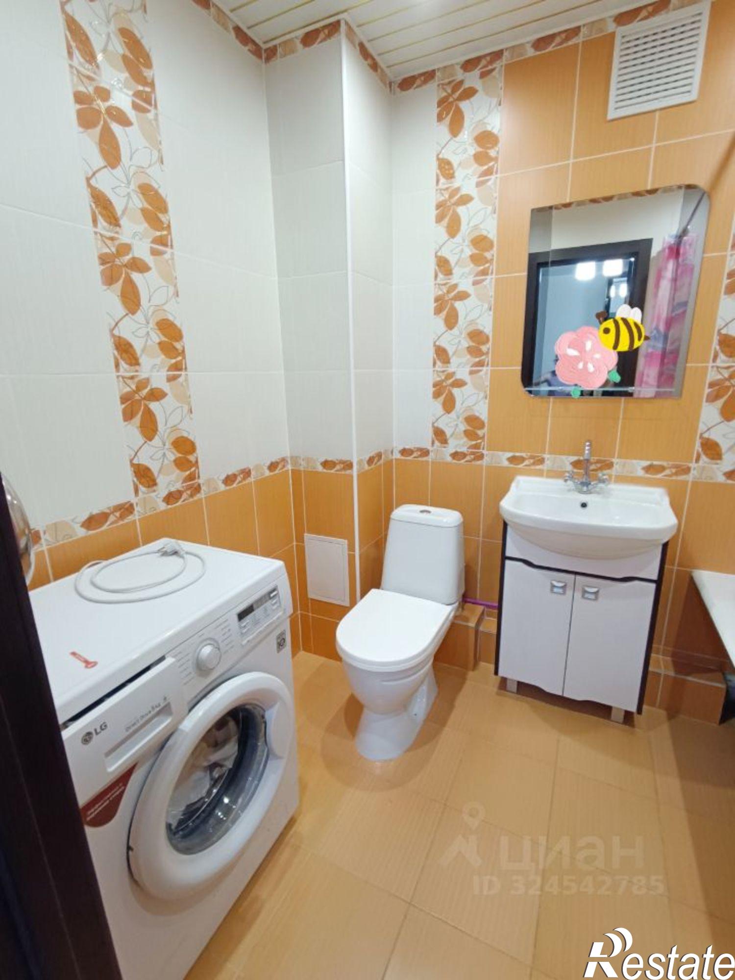 Купить квартиру за 6 000 000 рублей на Новогородская улица, 24