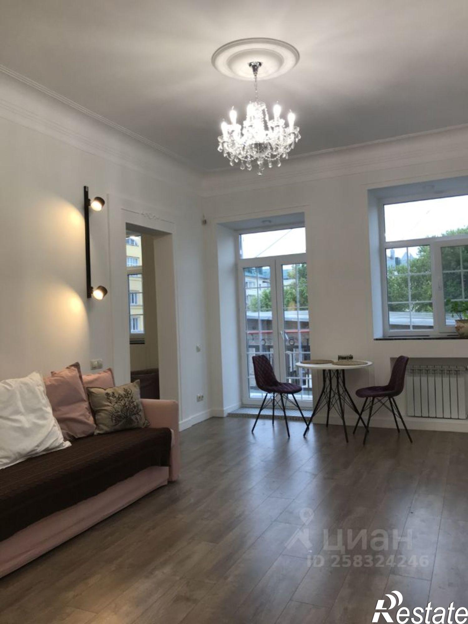 Купить квартиру за 12 000 000 рублей на Ленинградская улица, 21