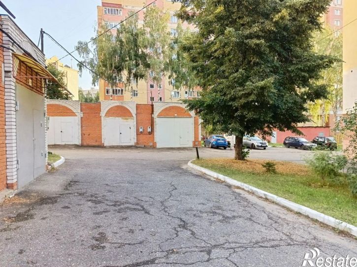 Гараж/парковка ул Гагарина Ю., 30А,  д. 30А