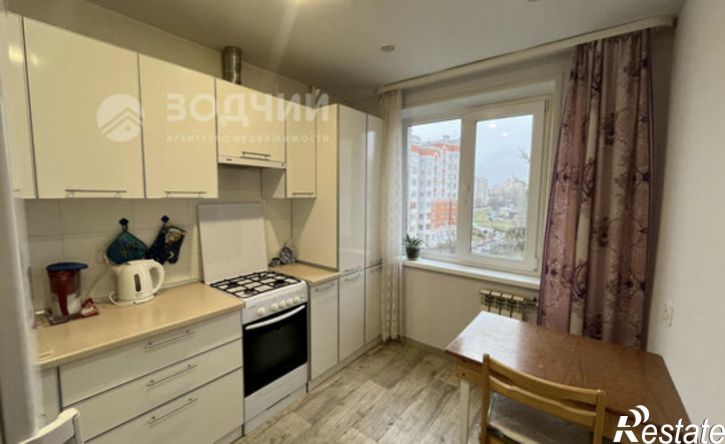 3-комн квартира б-р А.Миттова, 33,  д. 33