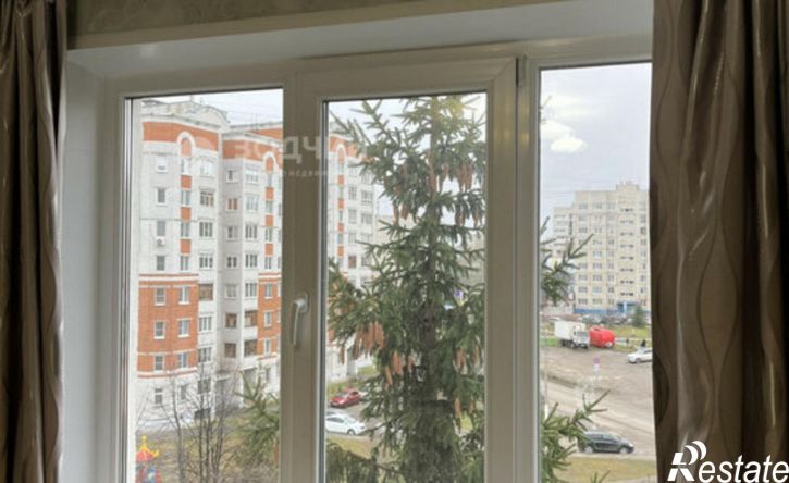 3-комн квартира б-р А.Миттова, 33,  д. 33