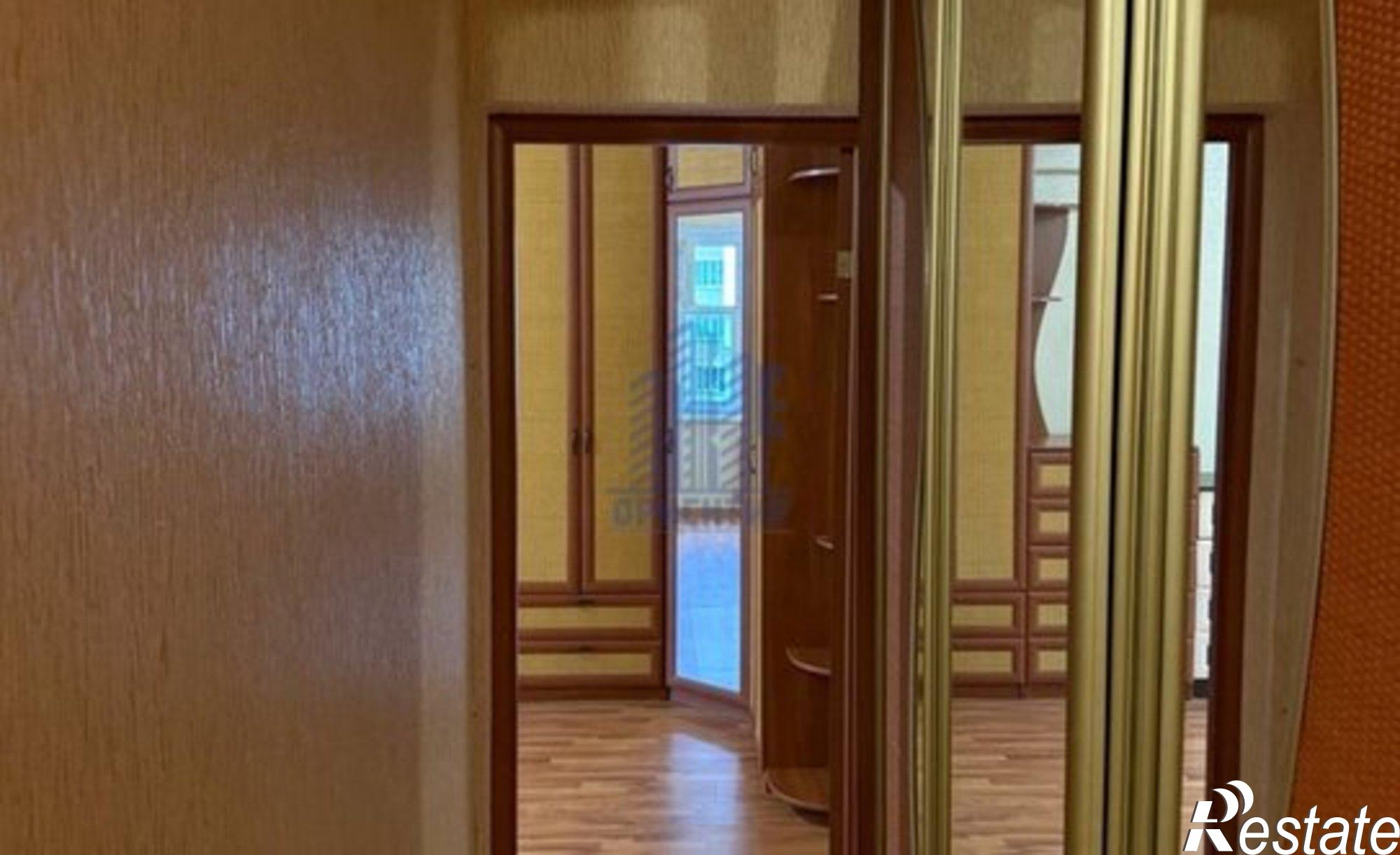 Купить квартиру за 10 100 000 рублей на проспект Максима Горького, 8