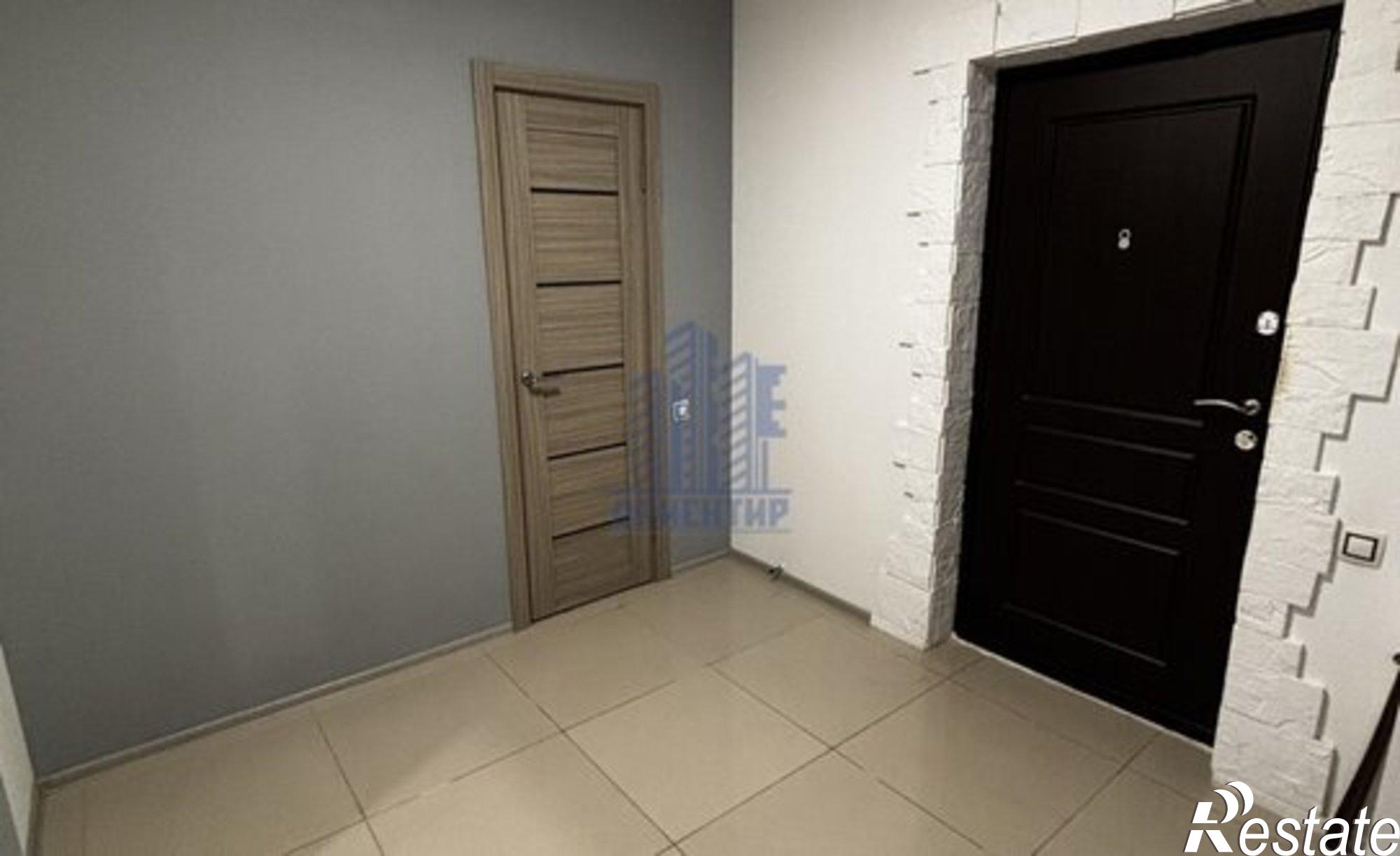 Купить квартиру за 10 200 000 рублей на ул Семена Ислюкова, 16