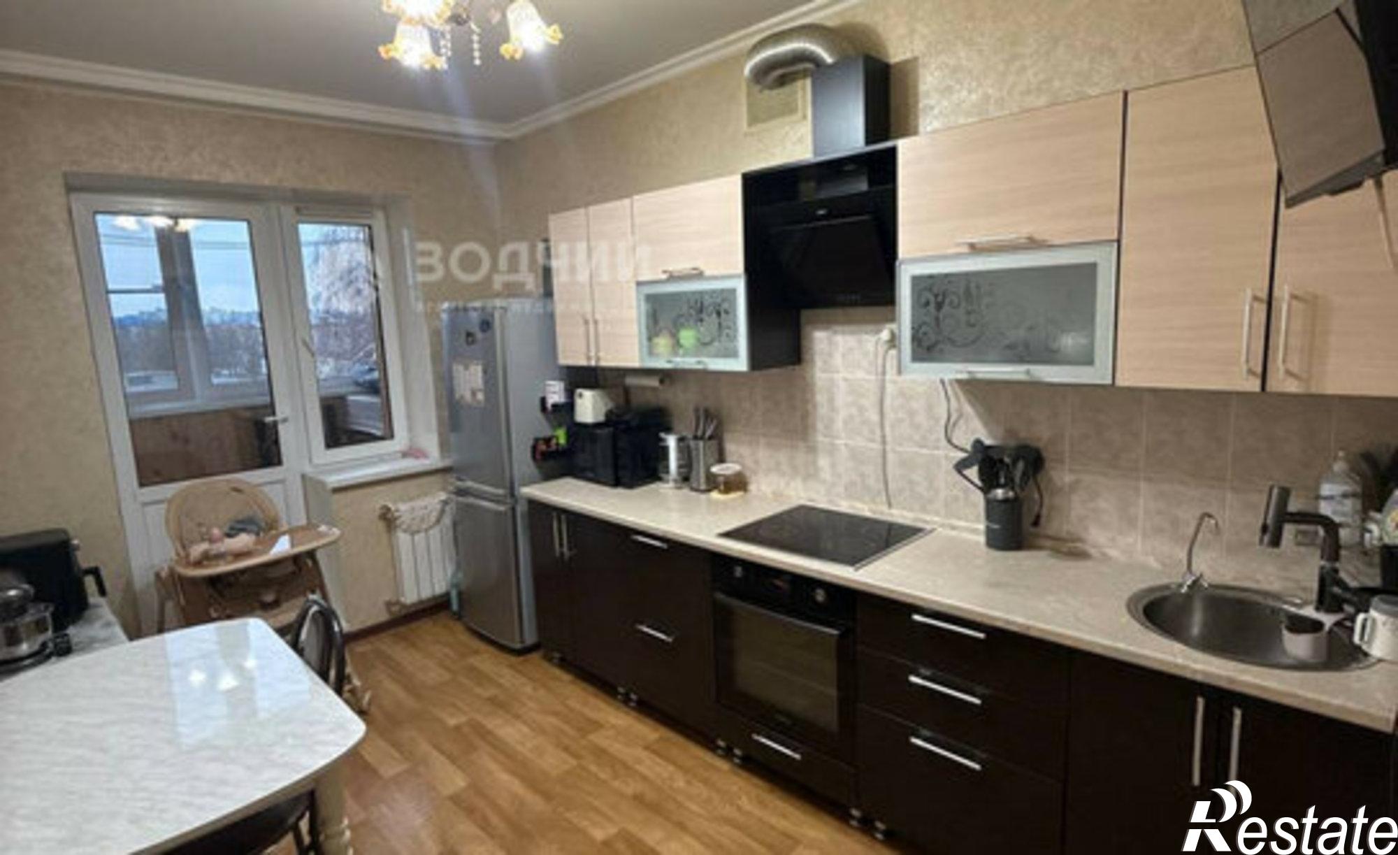 Купить квартиру за 5 490 000 рублей на ул Энгельса, 42/1