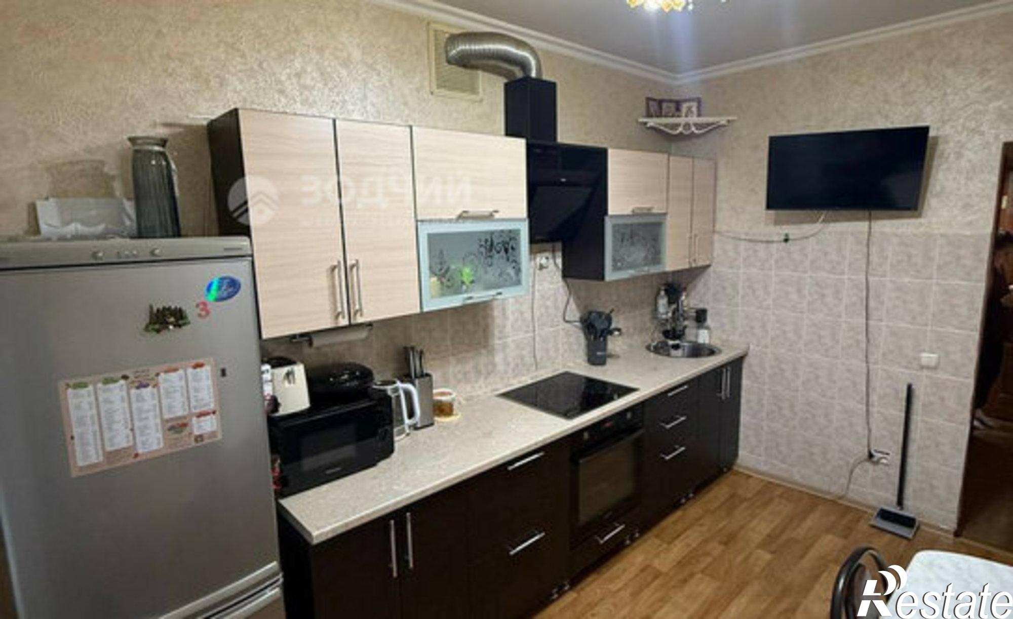 Купить квартиру за 5 490 000 рублей на ул Энгельса, 42/1