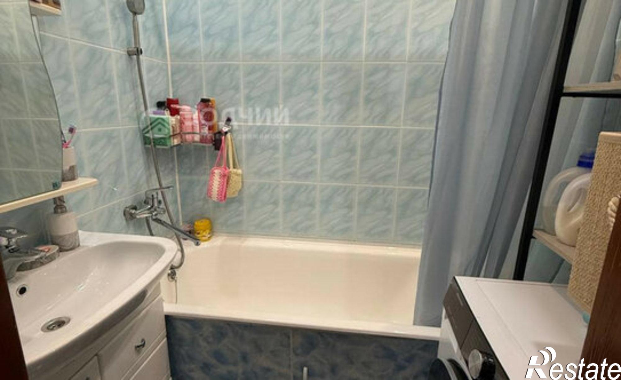 Купить квартиру за 5 490 000 рублей на ул Энгельса, 42/1