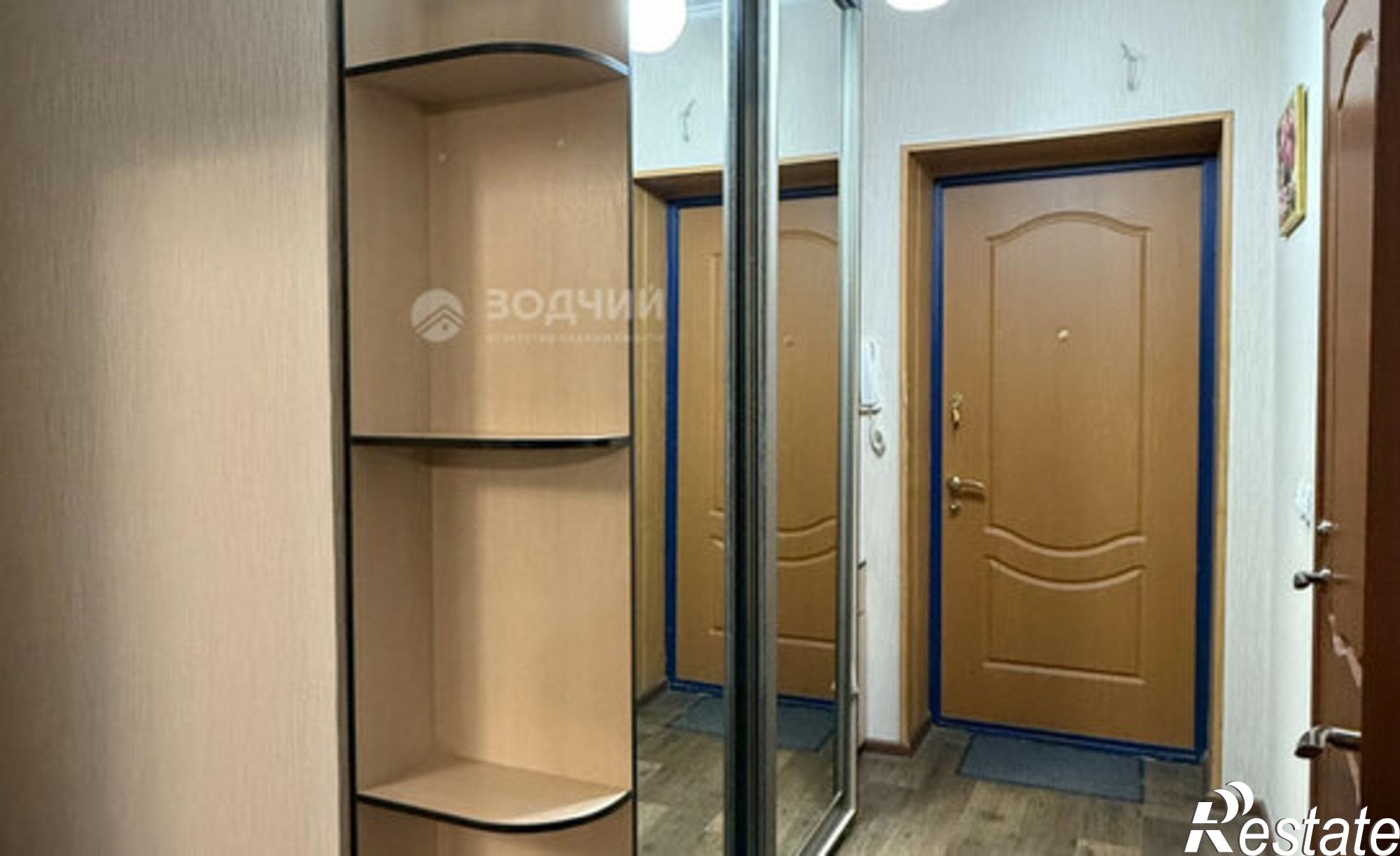 Купить квартиру за 9 200 000 рублей на ул Афанасьева, 9 3