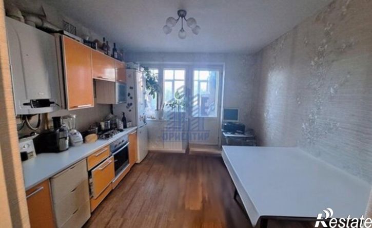 2-комн квартира улица Э.М.Юрьева, 10,  д. 10