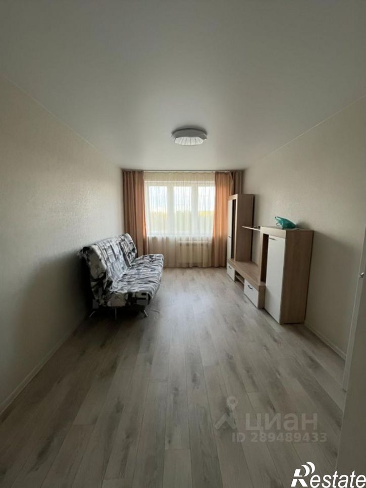 1-комн квартира улица Писателя Лаврентия Таллерова, 24,  д. 24