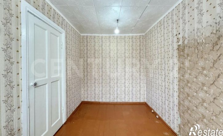 3-комн квартира улица Петрова, 13,  д. 13