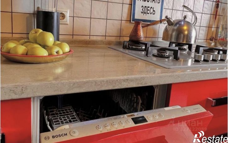 2-комн квартира Президентский б-р, 33,  д. 33