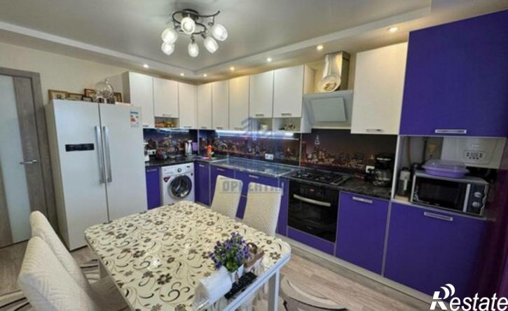 3-комн квартира Новогородская улица, 20,  д. 20