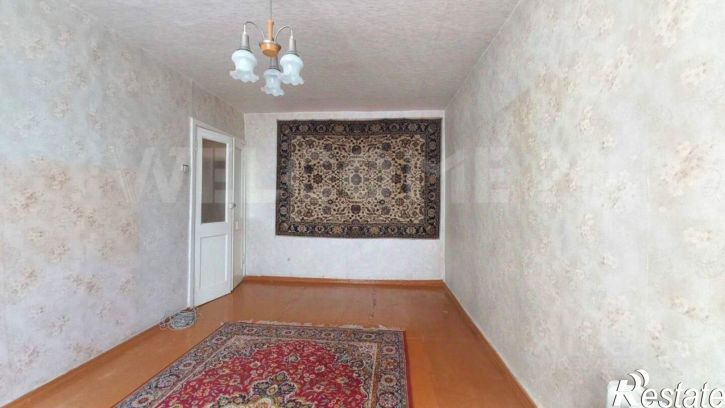 3-комн квартира улица Анисимова, 10,  д. 10