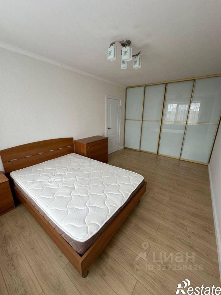 1-комн квартира улица Лебедева, 15,  д. 15