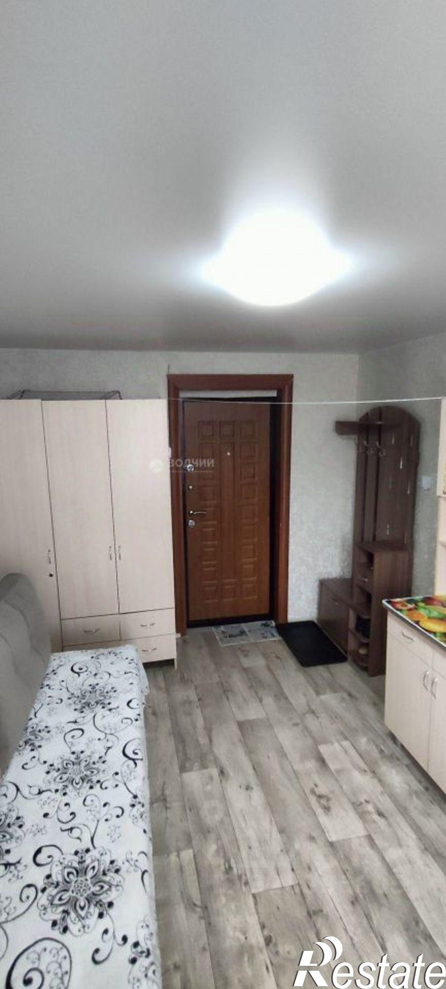 Купить комнату за 1 050 000 рублей на Декабристов пер, 39