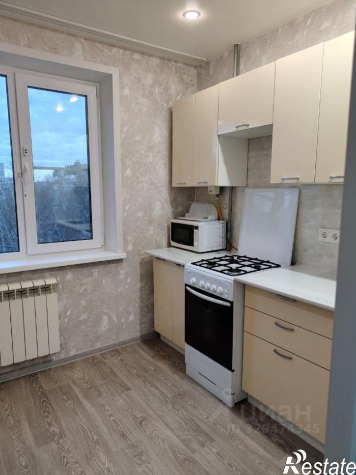 2-комн квартира Юго-Западный б-р, 1,  д. 1