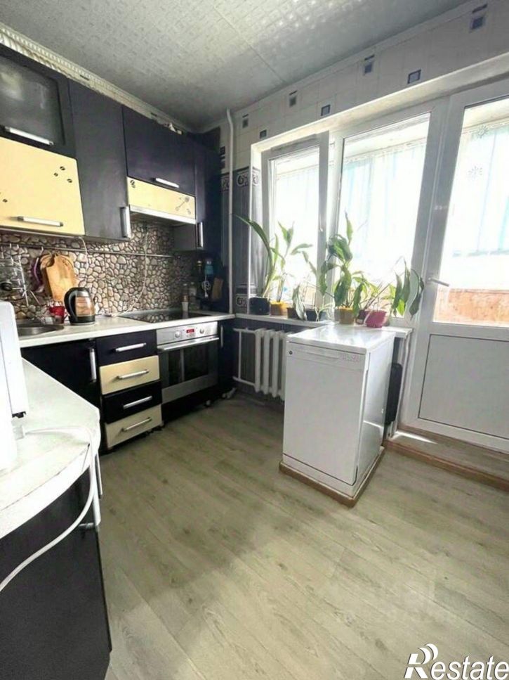 3-комн квартира улица Гагарина, 53 к1,  д. 53 к1