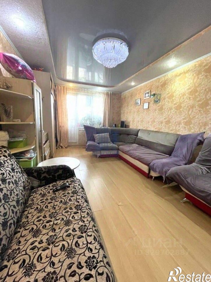 3-комн квартира улица Гагарина, 53 к1,  д. 53 к1