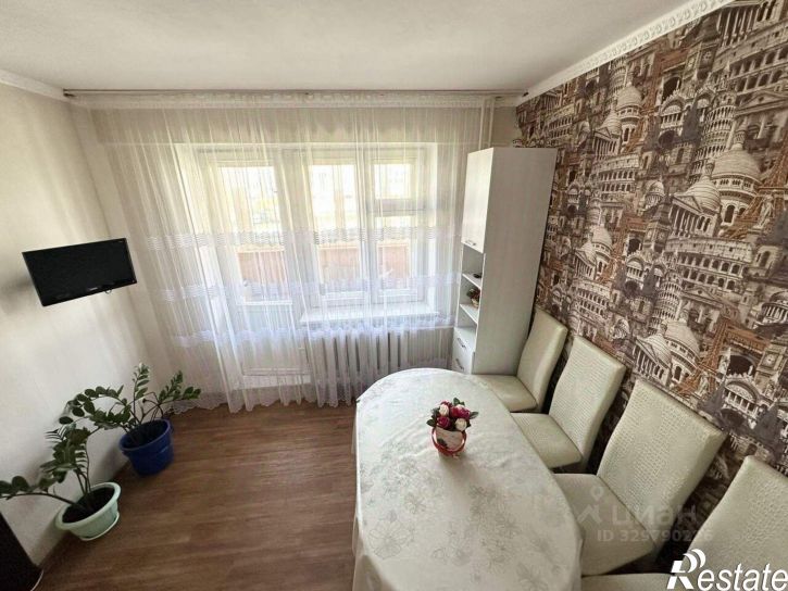 3-комн квартира пр-кт Тракторостроителей, 66,  д. 66