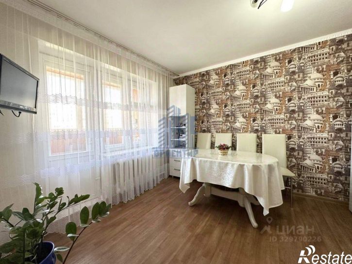 3-комн квартира пр-кт Тракторостроителей, 66,  д. 66
