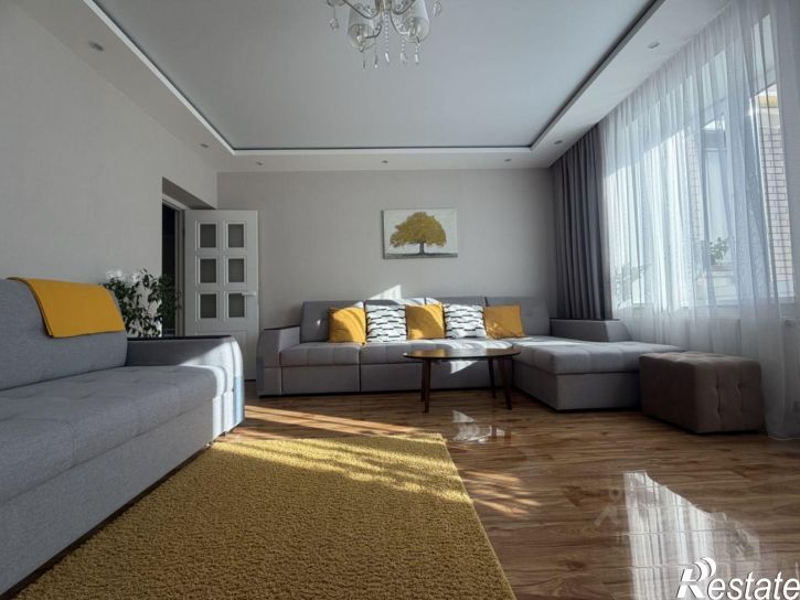 2-комн квартира улица Константина Иванова, 94,  д. 94