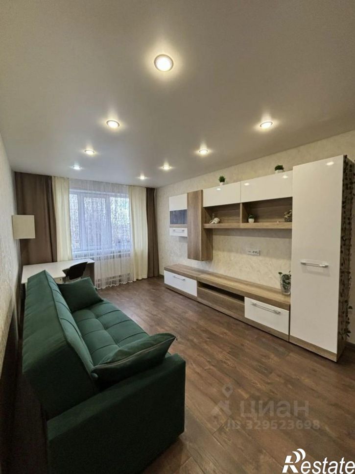 2-комн квартира Эгерский бульвар, 35,  д. 35