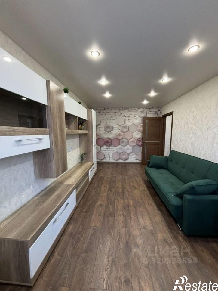 2-комн квартира Эгерский бульвар, 35,  д. 35