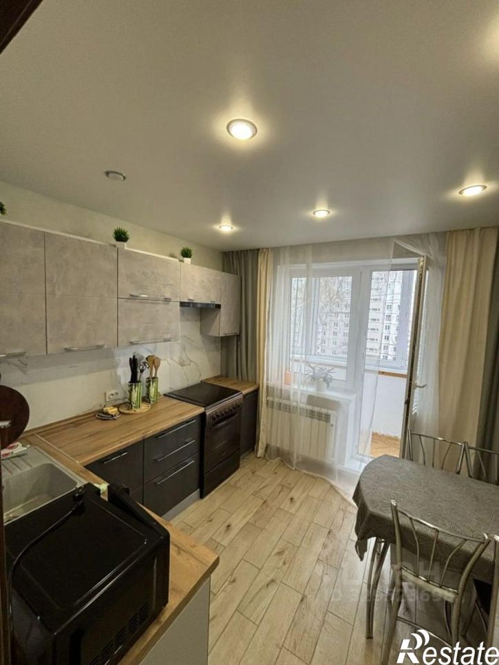 2-комн квартира Эгерский бульвар, 35,  д. 35