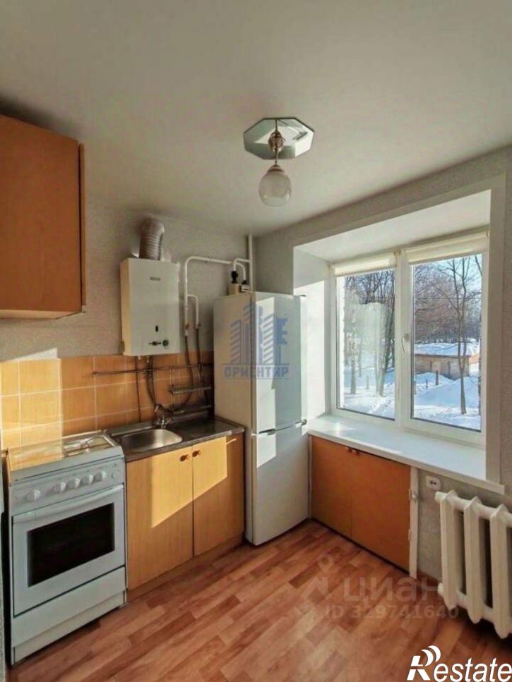 3-комн квартира ул 50 лет Октября, 23,  д. 23