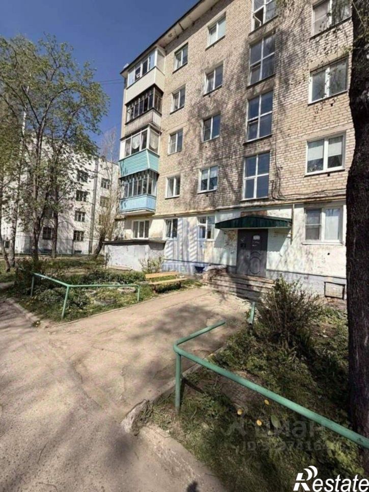 3-комн квартира ул 50 лет Октября, 23,  д. 23