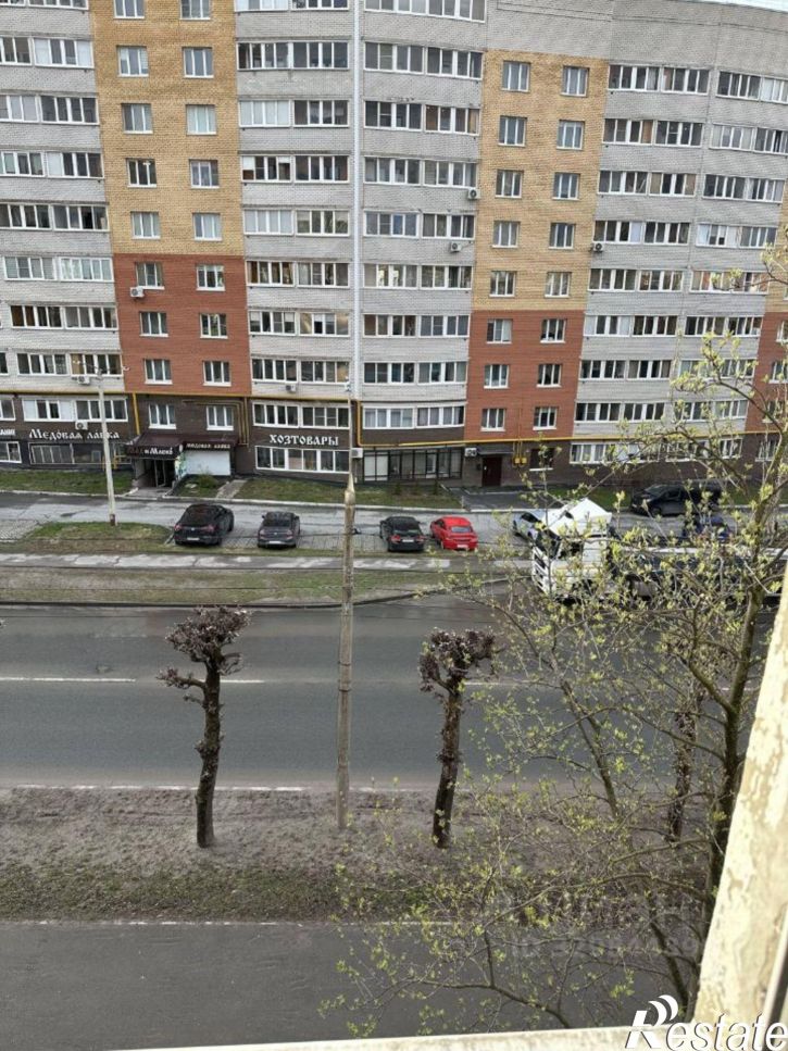 3-комн квартира улица Ленинского Комсомола, 12,  д. 12