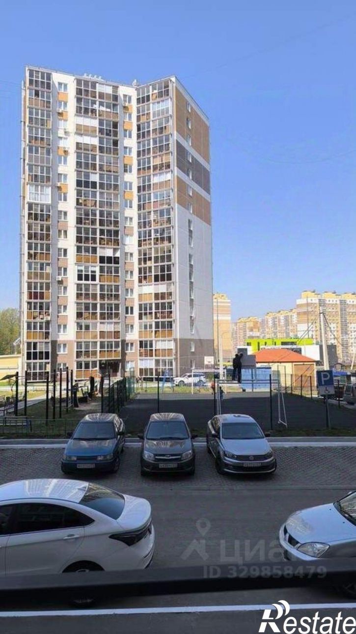 1-комн квартира ул Писателя Лаврентия Таллерова, 8,  д. 8