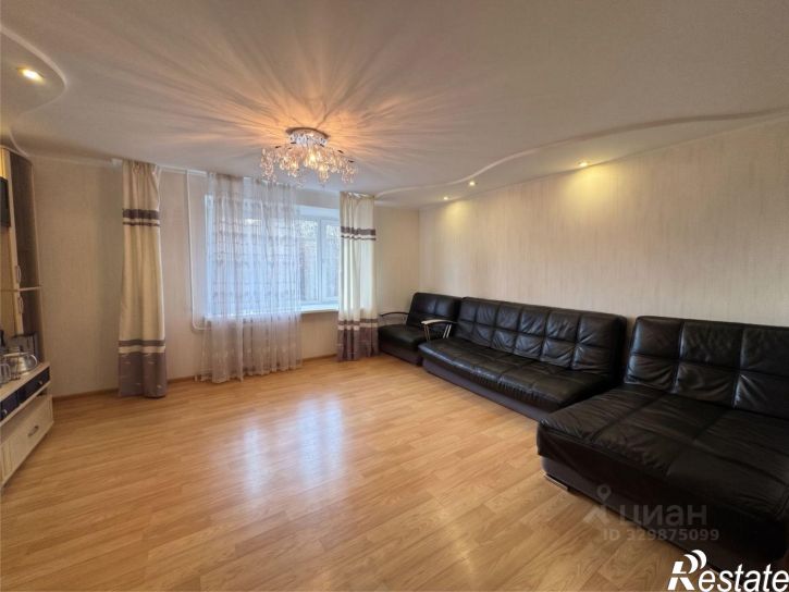 3-комн квартира ул Ярмарочная, 11,  д. 11