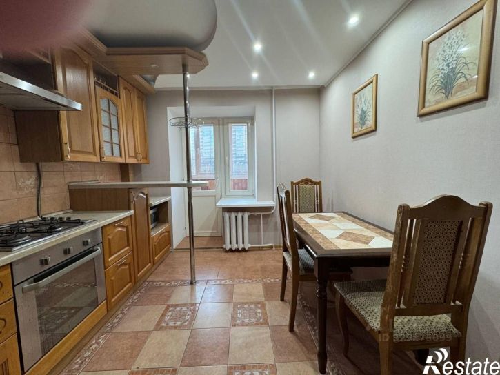 3-комн квартира ул Ярмарочная, 11,  д. 11