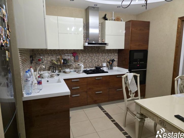 4-комн квартира улица Лебедева, 7 к1,  д. 7 к1